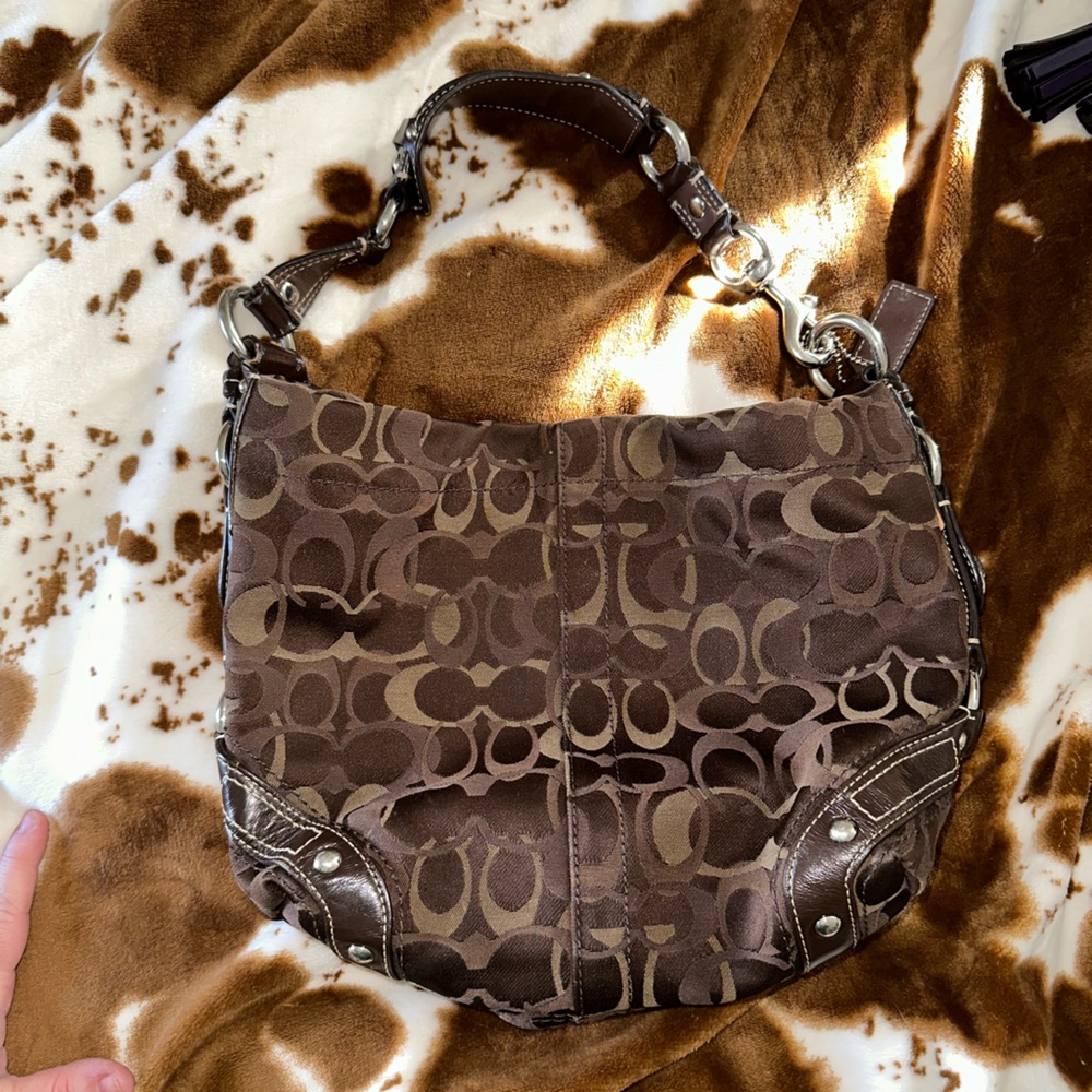Coach Hobo in signature print